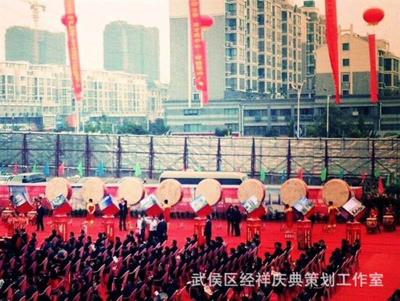 文艺创作：新时代的诗意与远方